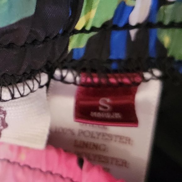 Super Cute Juniors' SO® Favorite Black Striped Floral Beach Shorts Size Small - Picture 6 of 11